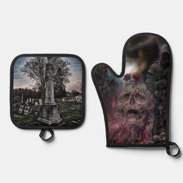 Living Dead oven mitt/pot holder  Oven Mitt & Pot Holder Set (Front)