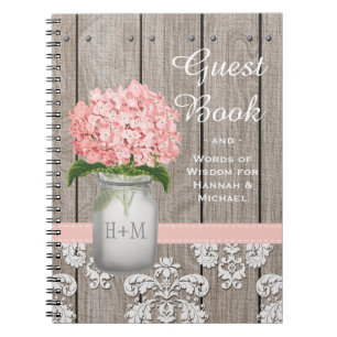 Livre d'invité décoré d'un monogramme d'hortensia