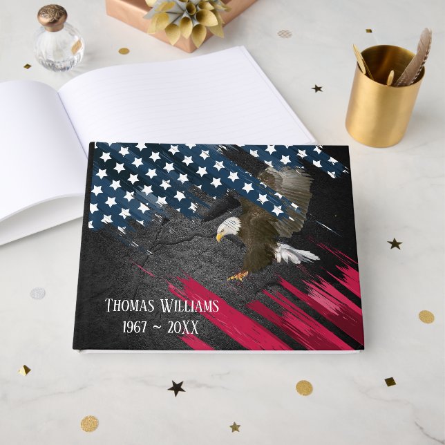 Livre D'or Bald Eagle on Flag for Military Funeral (Recto ouvert)