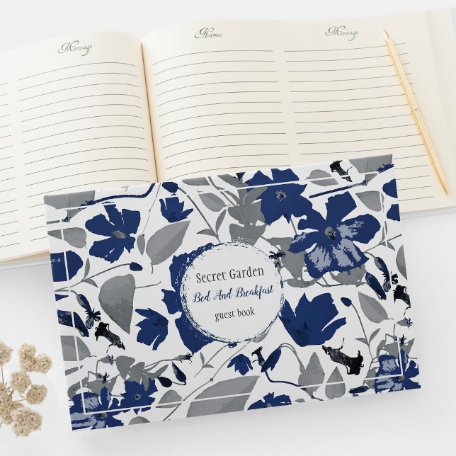 Livre D'or Clematis Elegant Blue Vacances Location (Clematis Vine Elegant Blue Gray Flowers customizable guest book from Studio Posies. )