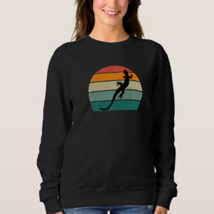 Lizard bearded dragon terrarium chameleon clawed r sweatshirt