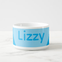 Lizzy hugs