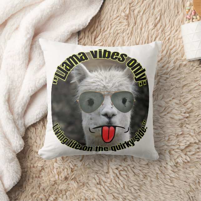 llama quote throw pillow (Blanket)