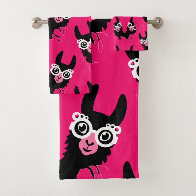 Llama Sisters Bath Towel Set (Insitu)