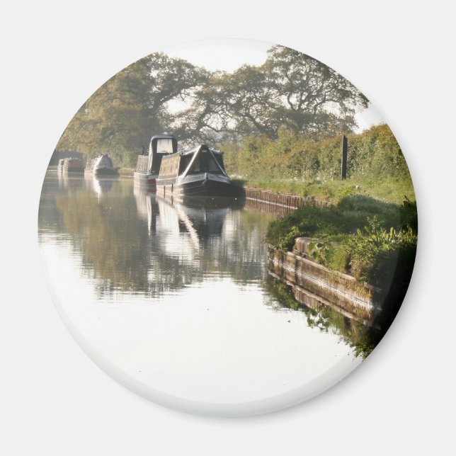 Llangollen Canal Boat through Bridge Magnet (Front)