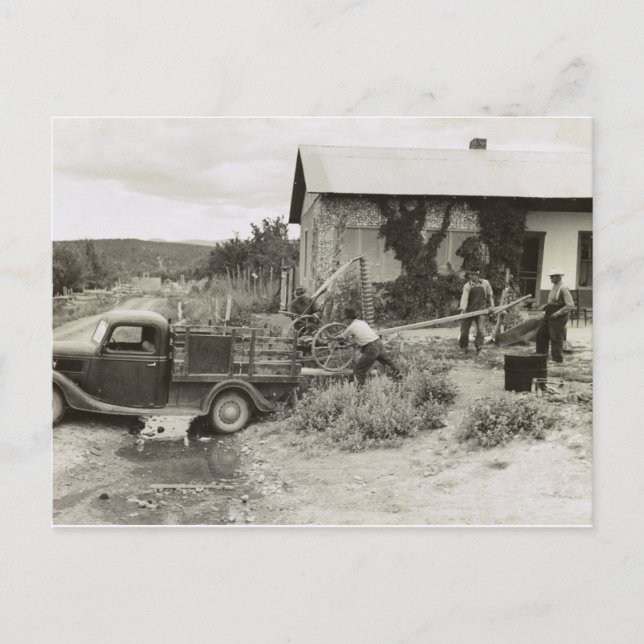 Loading a mower – 1940. postcard (Front)