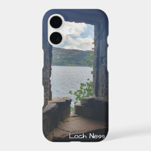 Loch Ness vu du château d'Urquhart