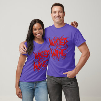 Logo de la bande d'eau à vin T-shirt violet