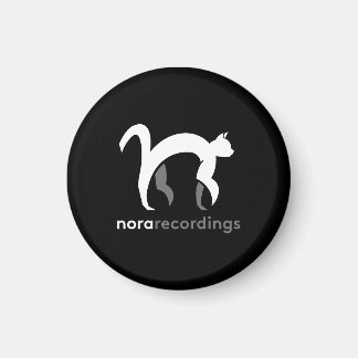 logo nora recordings carré noir aimant