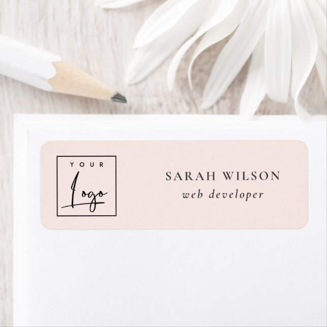 Logo promotionnel personnalisé Blush Pink simple (En situation)
