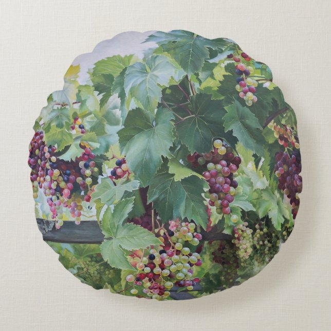 Loire Valley Vineyard – French Grape Painting Round Pillow (Front)