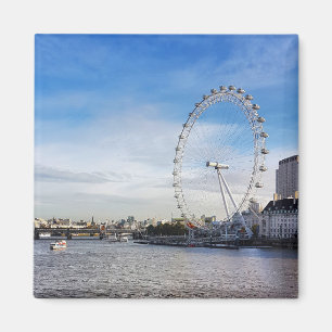 London - River Thames Magnet
