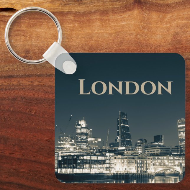 London Skyline Panorama Urban Souvenir Gift Keychain (Front)