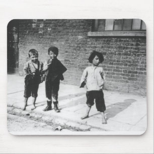 London Slums Mouse Pad