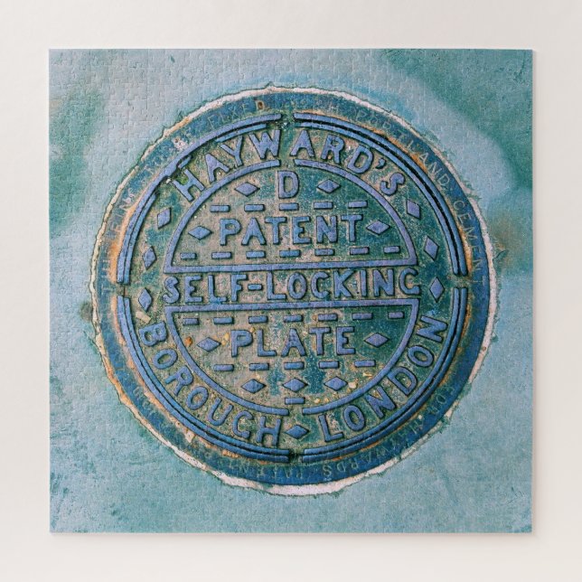 London Utility Cover - 20x20 - 676 pcs. Jigsaw Puzzle (Vertical)