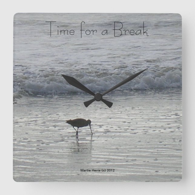 Lone Beach Sandpiper Clock (Front)