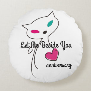 lonely cat round pillow