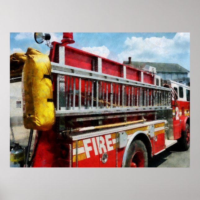Long Ladder on Fire Truck Poster (Front)