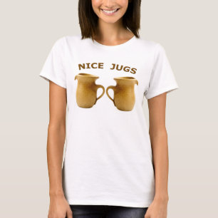Long T-shirt de douille de cruches intéressantes