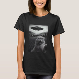 Longhair Cat Selfie Funny Alien Abduction Meme Art T-Shirt
