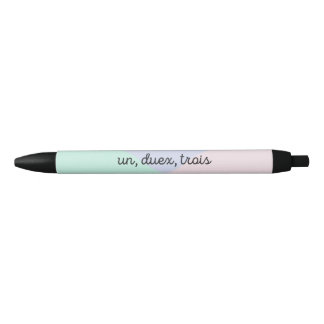 L'ONU, Deux, stylo de Trois