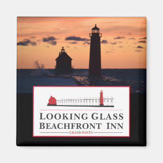 LOOKING GLASS MAGNET