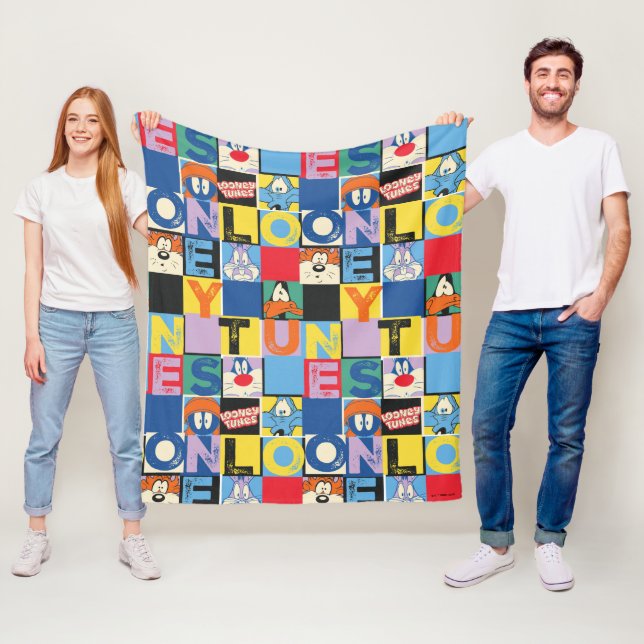 LOONEY TUNES™ Character Chequered Blocks Fleece Blanket (In Situ)