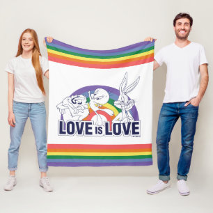 LOONEY TUNES™ - Love Is Love Fleece Blanket