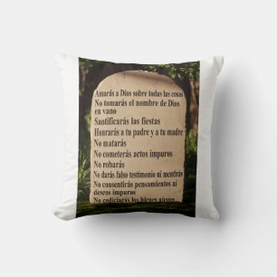 Los 10 mandamientos throw pillow
