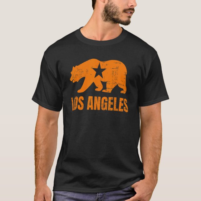 Los Angeles California Republic Bear Distressed T-Shirt (Front)