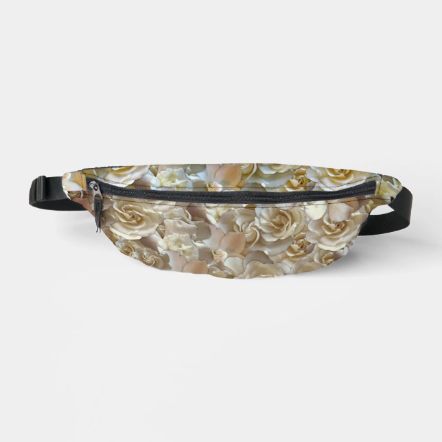 Lots of beautiful rose petals fanny pack (Front)