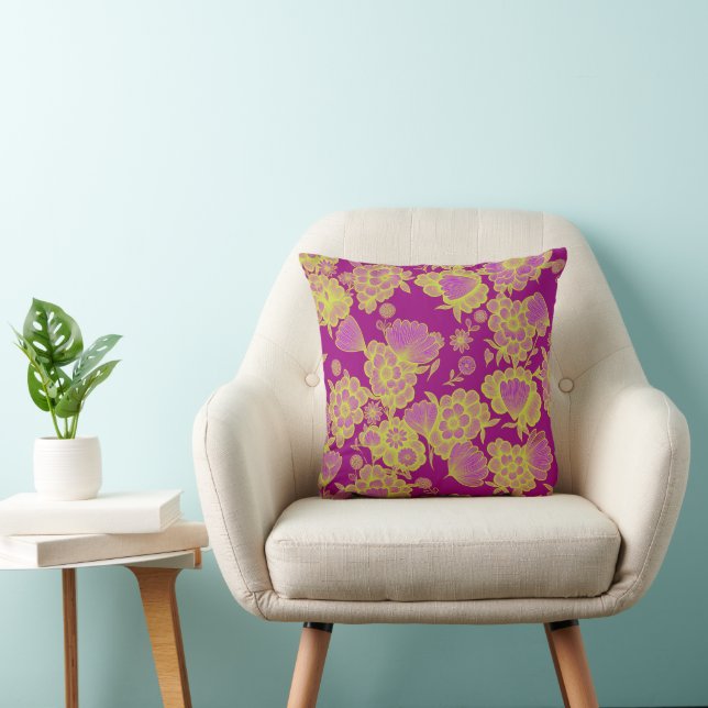 Lou Pop 💜💛 Baroque Floral Throw Pillow (Chair)