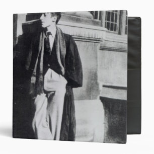 Louis MacNeice during his time at Oxford Binder