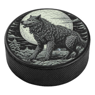 Loup-garou vintage devant la pleine lune