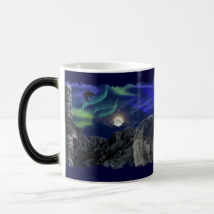 Loup gris, Ravens et aurore et tasse de faune de