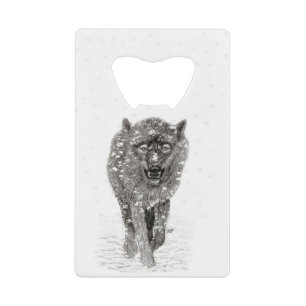 Loup noir en colère dans la neige, hiver sauvage