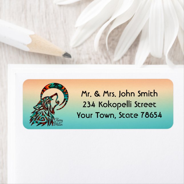 Loup Tribal hurlant Sur Le Étiquette De La Lune (En situation)