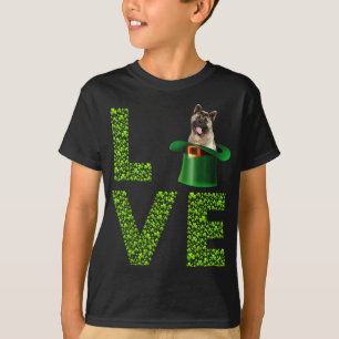 Love American Akita Leprechaun Shamrock St Patrick T-Shirt