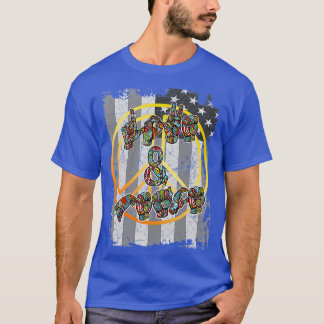 Love amp Peace with sign language DGS ASL T-Shirt