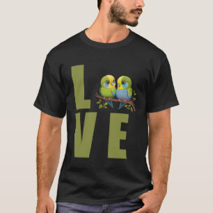 Love Budgie Mom Budgerigar Parakeet Bird 17 T-Shirt