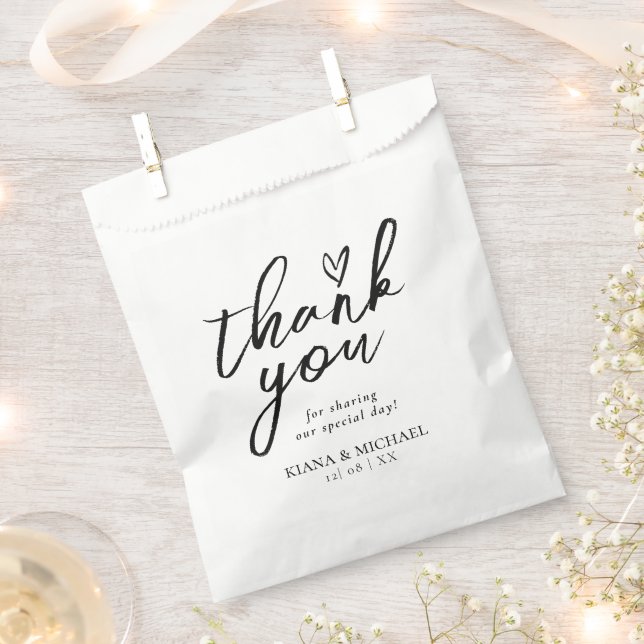 Love Calligraphy Thank You Heart Black ID940 Favour Bag (Clipped)