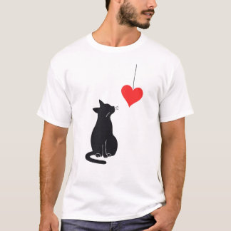 Love Cat – Cute and Aesthetic Feline Design for Ca T-Shirt