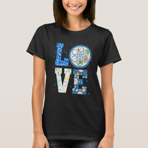 Love Cute Passover Decorations  Pesach Jewish Holi T-Shirt