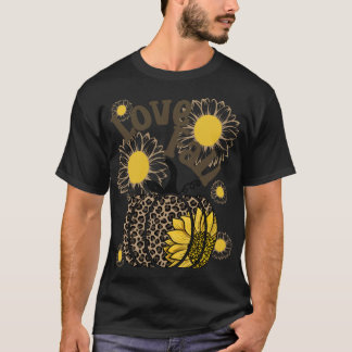 Love Fall Vintage Leopard Print Pumpkin Floral Des T-Shirt