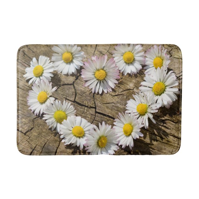 Love Heart Daisies Bath Mat (Front)