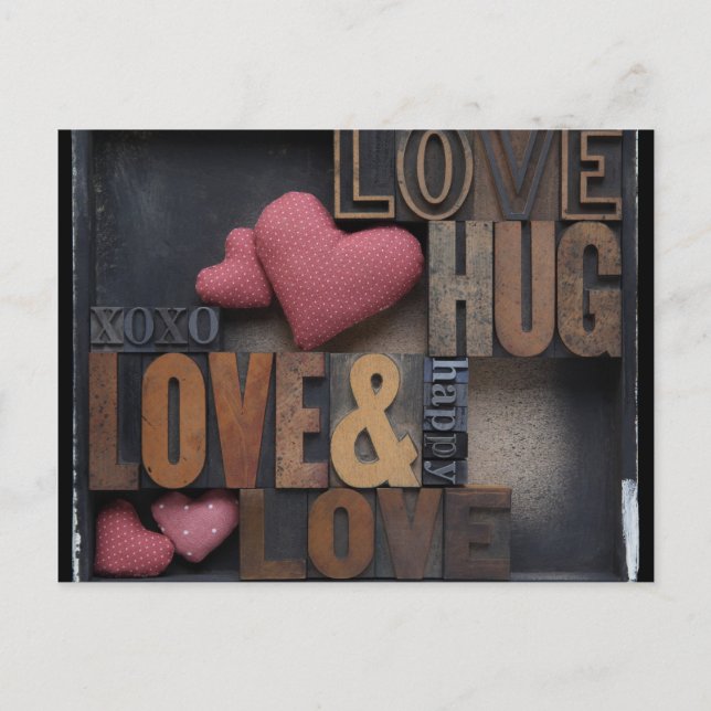 love hug hearts postcard (Front)