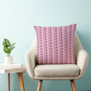 Love in Bloom: A Creative Lettering Throw Pillow