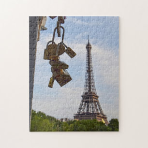Love in Paris - 11x14 - 252 pcs Jigsaw Puzzle