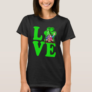 Love Irish Gnome Tie Shamrock St Patrick Day Hippi T-Shirt