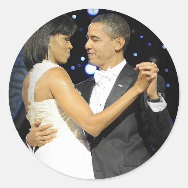 Love is in the Air, The First Couple Dancing II Classic Round Sticker (Front)